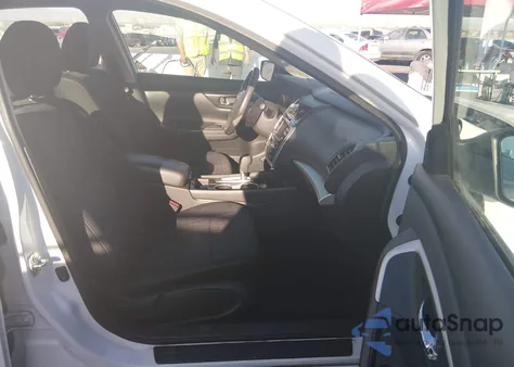 2018 Nissan Altima 2.5 Sv z USA, uszkodzony, nr VIN 1N4AL3AP5JC126515